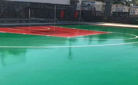 陵水篮球场翻新地面